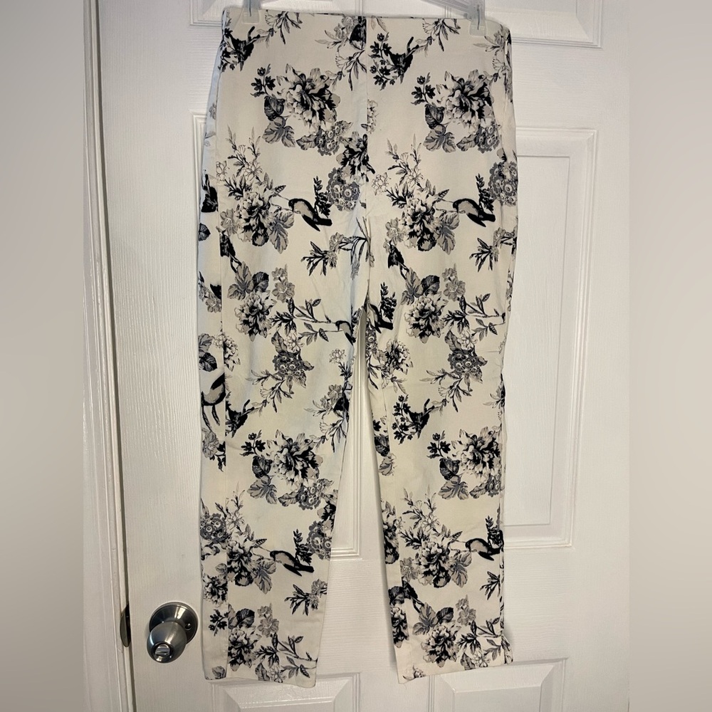 Who What Wear pants, size 10